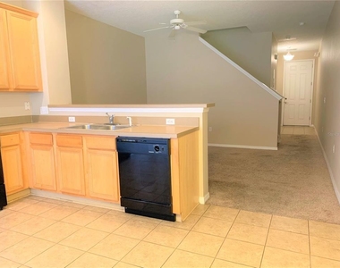 5311 Paradise Cay Circle - Photo Thumbnail 2