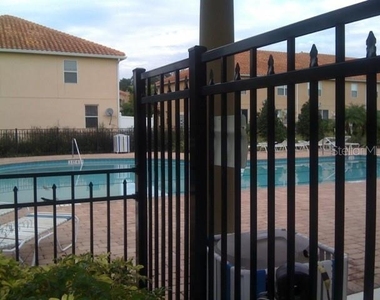 5311 Paradise Cay Circle - Photo Thumbnail 12