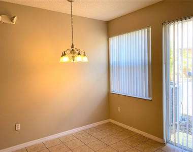 5311 Paradise Cay Circle - Photo Thumbnail 4