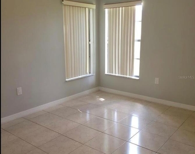 783 Squirrel Court - Photo Thumbnail 6