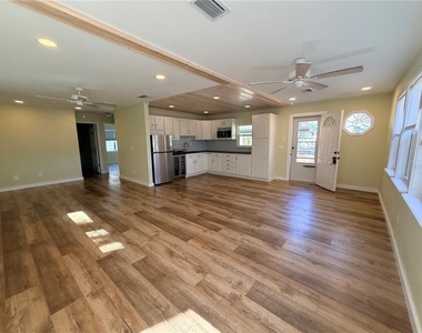 53706 Rivertrace Road - Photo Thumbnail 5