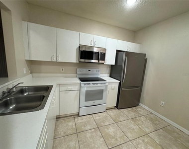 13216 Villa Vista Drive - Photo Thumbnail 3
