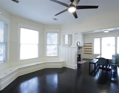 834 E University Avenue - Photo Thumbnail 5