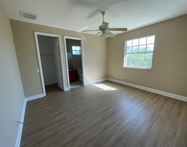 10365 Pendleton Avenue - Photo Thumbnail 6