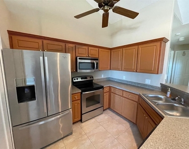 10365 Pendleton Avenue - Photo Thumbnail 1