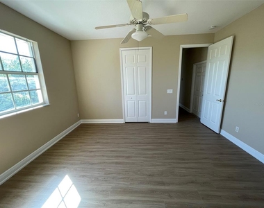 10365 Pendleton Avenue - Photo Thumbnail 7