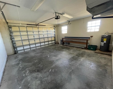 10365 Pendleton Avenue - Photo Thumbnail 8