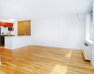 120 W. 21st - Photo Thumbnail 25