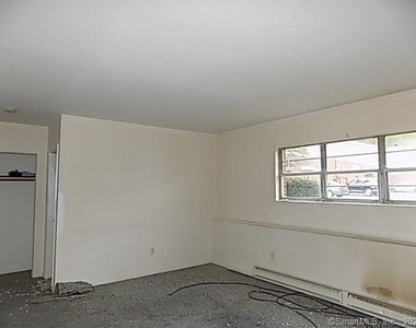 74 Belair Drive - Photo Thumbnail 3