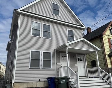 695 Shelton Street - Photo Thumbnail 1