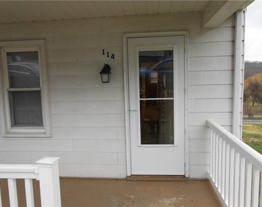 114 Grant St - Photo Thumbnail 1