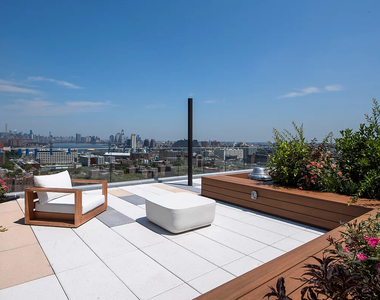 99 Fleet Place - Photo Thumbnail 17