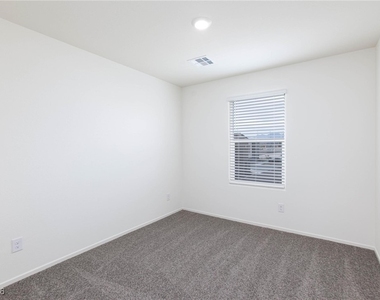 6085 Lily Garden Street - Photo Thumbnail 21
