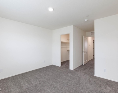 6085 Lily Garden Street - Photo Thumbnail 27