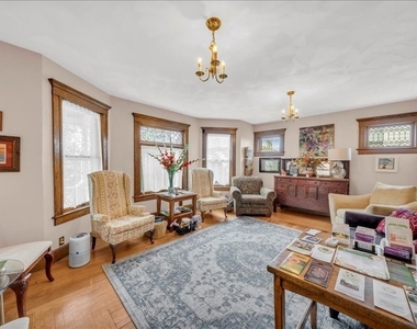 217 Jefferson Avenue - Photo Thumbnail 3
