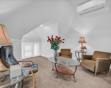 217 Jefferson Avenue - Photo Thumbnail 7