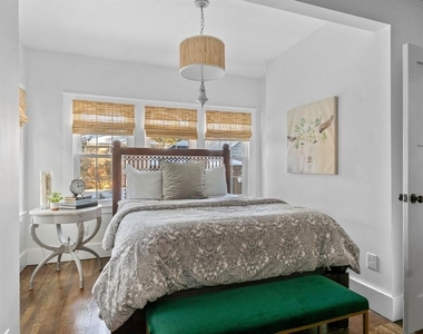 13 Chapin Street - Photo Thumbnail 18