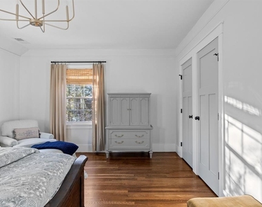 13 Chapin Street - Photo Thumbnail 26