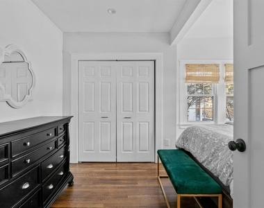 13 Chapin Street - Photo Thumbnail 17