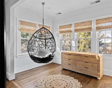 13 Chapin Street - Photo Thumbnail 24