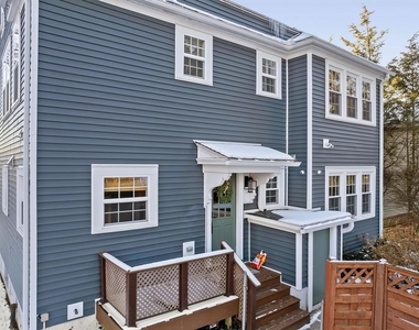 13 Chapin Street - Photo Thumbnail 46