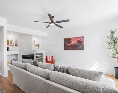 1210 Cleburne Avenue Ne - Photo Thumbnail 1