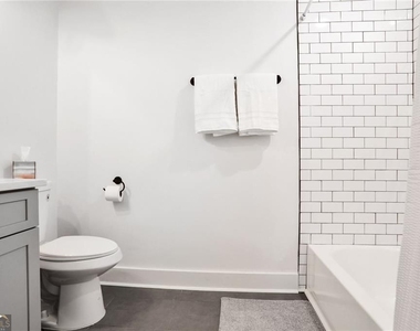 1210 Cleburne Avenue Ne - Photo Thumbnail 18
