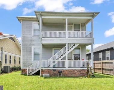 211 Broad Street - Photo Thumbnail 14
