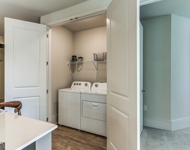 1003 Ridgewalk Parkway - Photo Thumbnail 20