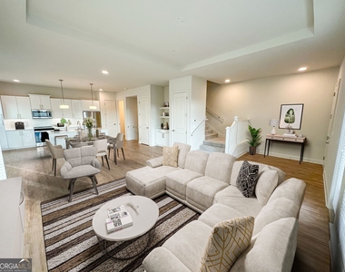 1003 Ridgewalk Parkway - Photo Thumbnail 5