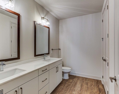 1003 Ridgewalk Parkway - Photo Thumbnail 16