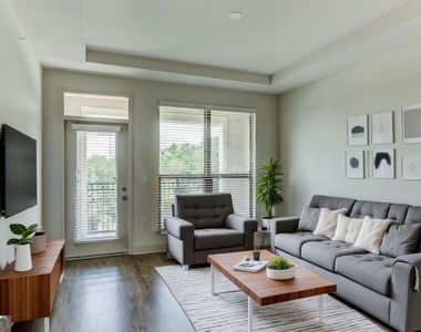 1003 Ridgewalk Parkway - Photo Thumbnail 7
