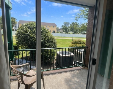 65 Cedar Avenue - Photo Thumbnail 4