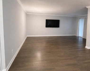 65 Cedar Avenue - Photo Thumbnail 2