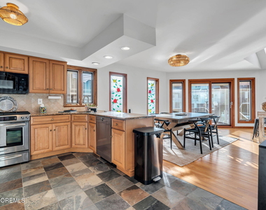 475 Long Avenue - Photo Thumbnail 6