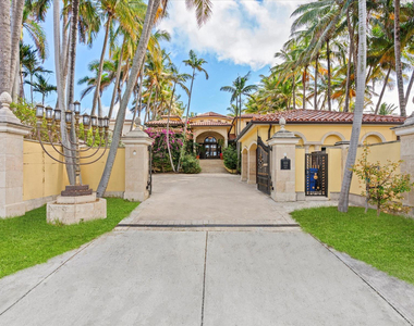 555 Ocean Boulevard - Photo Thumbnail 1