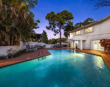 1240 Sw 14th Avenue - Photo Thumbnail 55