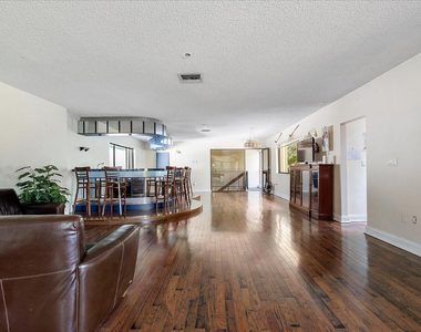 1240 Sw 14th Avenue - Photo Thumbnail 43