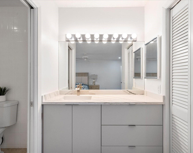 1240 Sw 14th Avenue - Photo Thumbnail 24