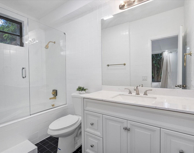 1240 Sw 14th Avenue - Photo Thumbnail 22
