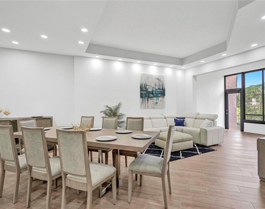 7484 La Paz Boulevard - Photo Thumbnail 1