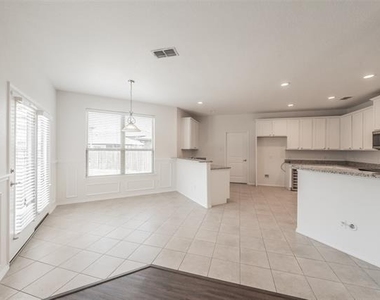 6268 Topsail Drive - Photo Thumbnail 16