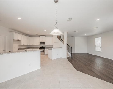 6268 Topsail Drive - Photo Thumbnail 17