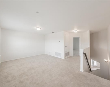 6268 Topsail Drive - Photo Thumbnail 19