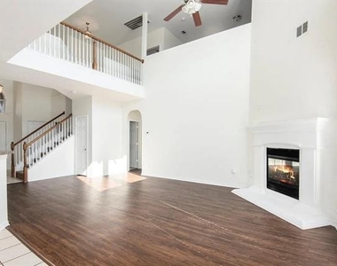 10100 Bull Run - Photo Thumbnail 5
