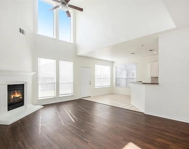10100 Bull Run - Photo Thumbnail 4