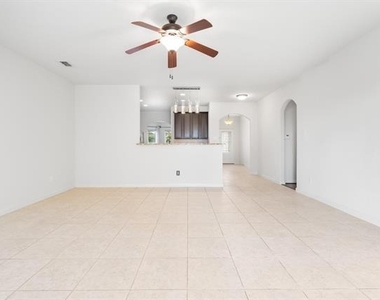 437 Lipizzan Lane - Photo Thumbnail 8