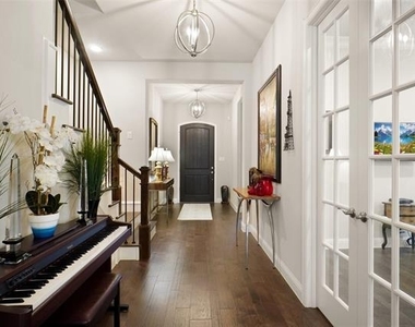 1132 Thornhill Way - Photo Thumbnail 5