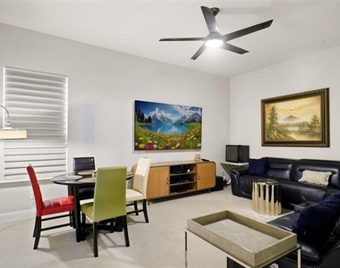1132 Thornhill Way - Photo Thumbnail 7