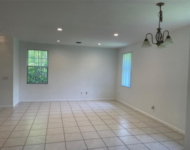 713 Ne 4th Street - Photo Thumbnail 20